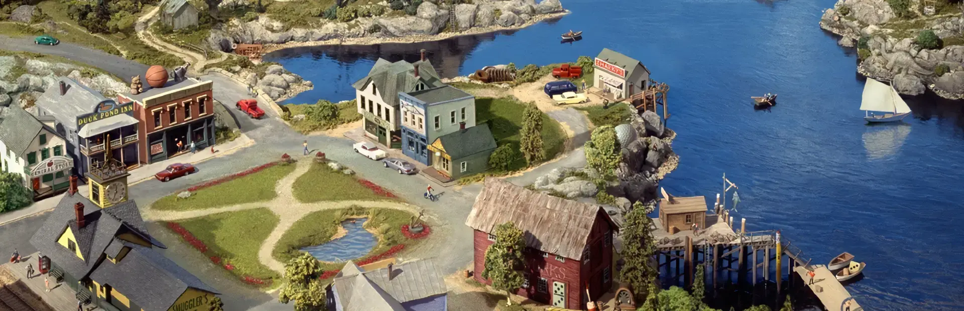I Spy Treasure Hunt background